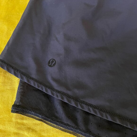 lululemon 2-1 athletic shorts - Picture 8 of 12